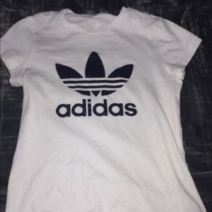 Adidas tee